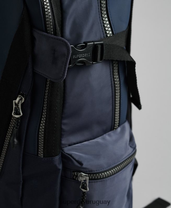 uy Superdry hombres mochila con gráfico de lona de montaña Armada DT2N8Z113 accesorios