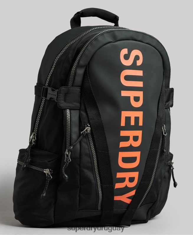 uy Superdry hombres mochila con gráfico de lona de montaña negro DT2N8Z1639 accesorios
