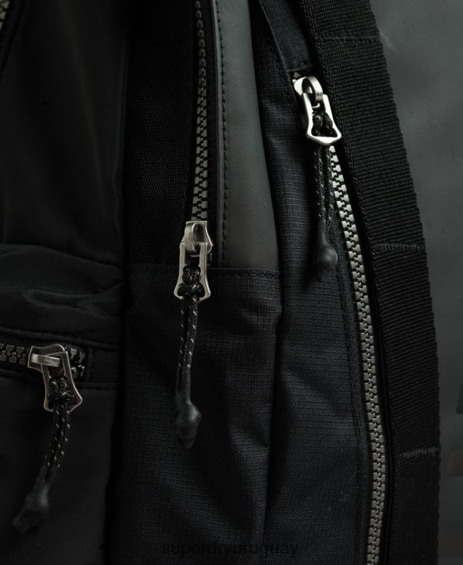 uy Superdry hombres mochila con gráfico de lona de montaña negro DT2N8Z1696 accesorios
