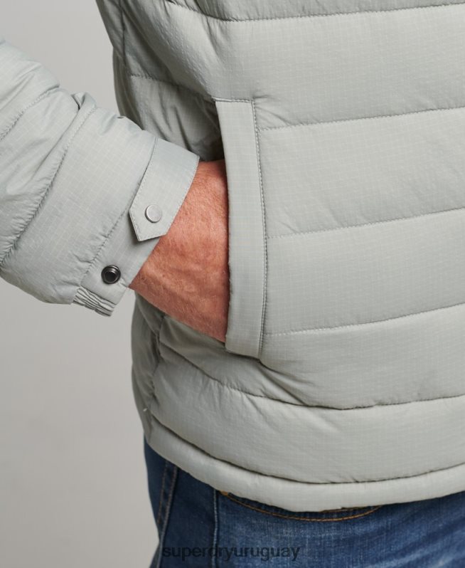 uy Superdry hombres abrigo acolchado corto y ligero gris claro DT2N8Z1044 ropa