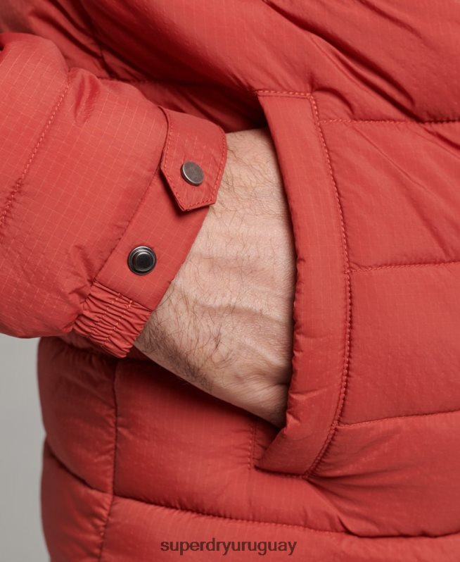 uy Superdry hombres abrigo acolchado corto y ligero marrón DT2N8Z959 ropa