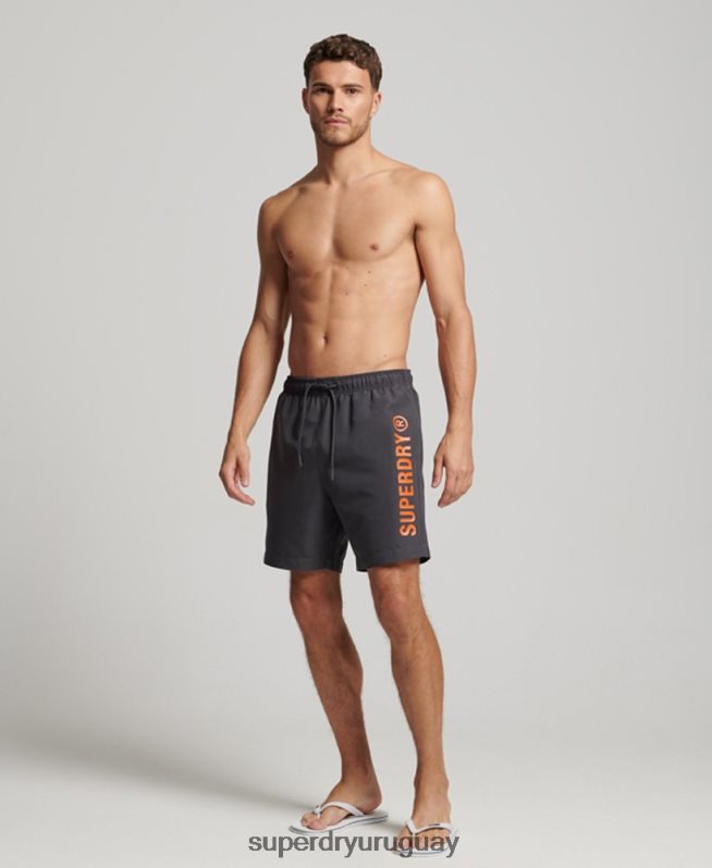 uy Superdry hombres shorts de baño reciclados core sport de 17 pulgadas gris oscuro DT2N8Z385 ropa