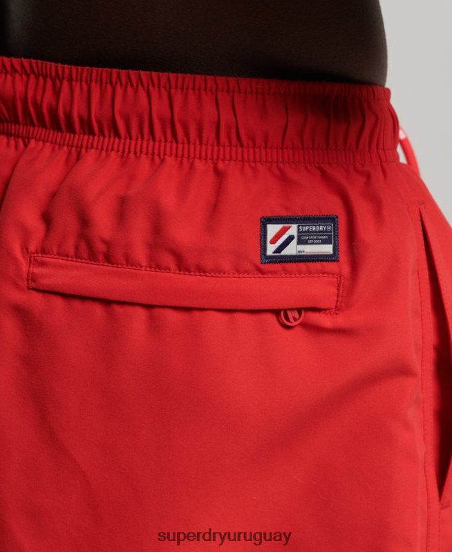 uy Superdry hombres shorts de baño reciclados de 19 pulgadas con apliques rojo DT2N8Z422 ropa
