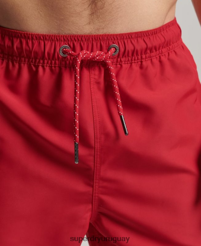 uy Superdry hombres shorts de playa de polo reciclado rojo DT2N8Z402 ropa