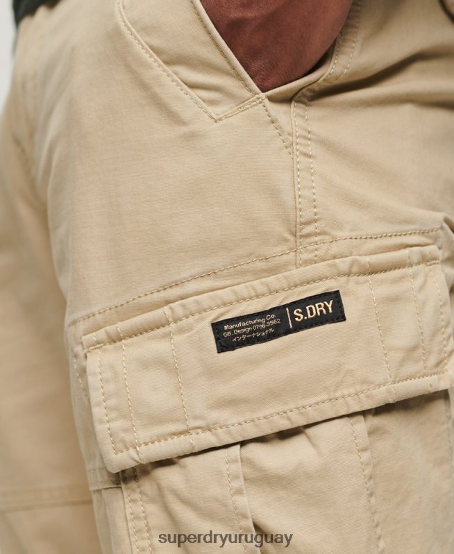 uy Superdry hombres shorts cargo con núcleo de algodón orgánico crema DT2N8Z248 ropa