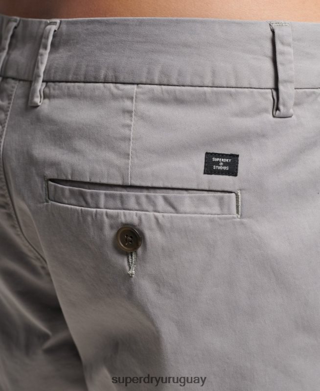 uy Superdry hombres shorts chinos de algodón orgánico gris claro DT2N8Z349 ropa