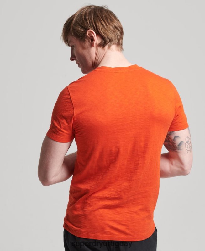 uy Superdry hombres camiseta de algodón orgánico con cuello de pico y bolsillo flameado naranja DT2N8Z4810 ropa