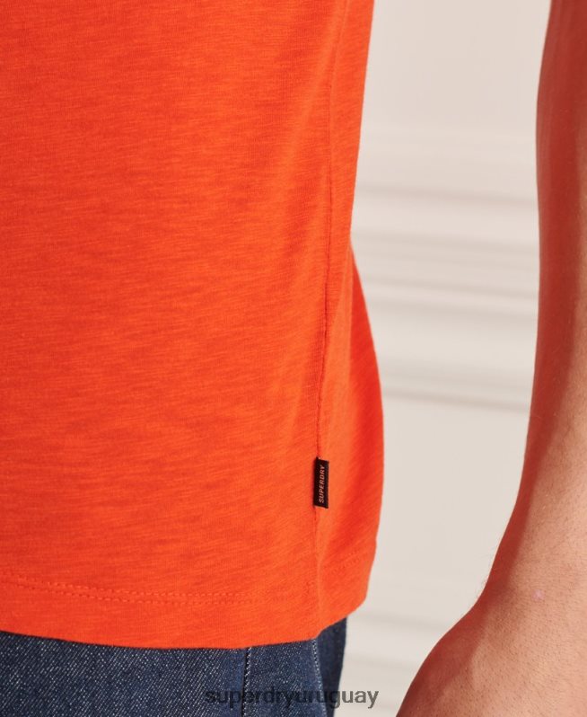 uy Superdry hombres camiseta de algodón orgánico con cuello de pico y bolsillo flameado naranja DT2N8Z4837 ropa