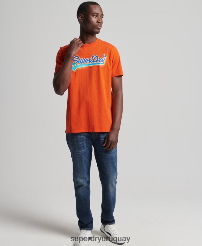 uy Superdry hombres camiseta de temporada con logo vintage naranja DT2N8Z4935 ropa