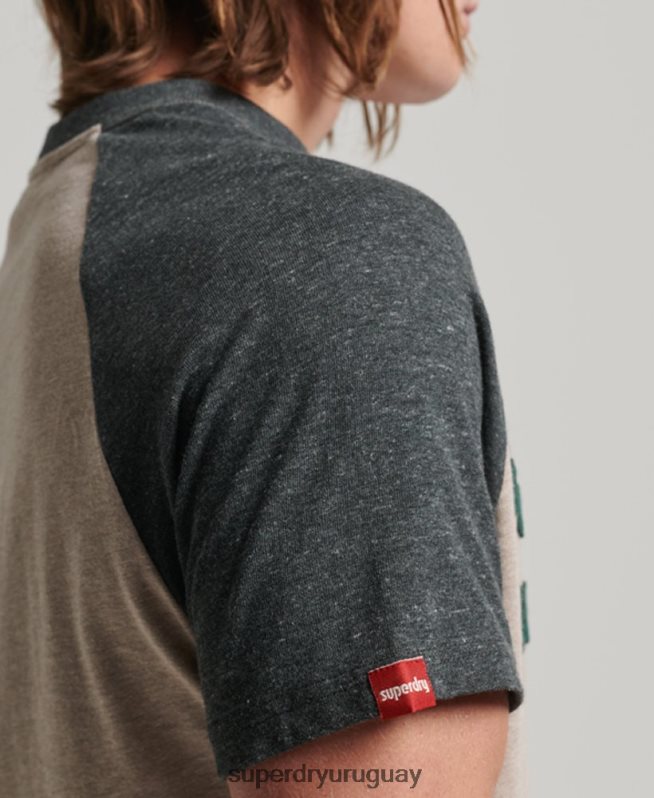 uy Superdry hombres camiseta raglán vintage con apliques de gran aire libre beige DT2N8Z5 ropa