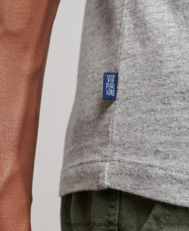 uy Superdry hombres top de algodón orgánico con logo vintage bordado gris DT2N8Z1547 ropa