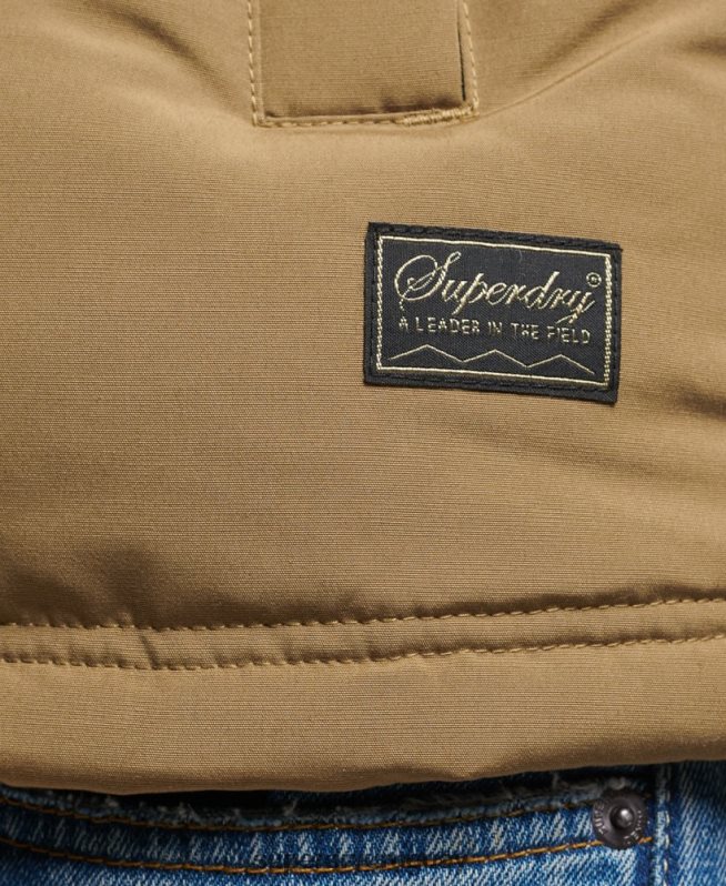 uy Superdry hombres chaleco acolchado everest con capucha marrón DT2N8Z1065 ropa