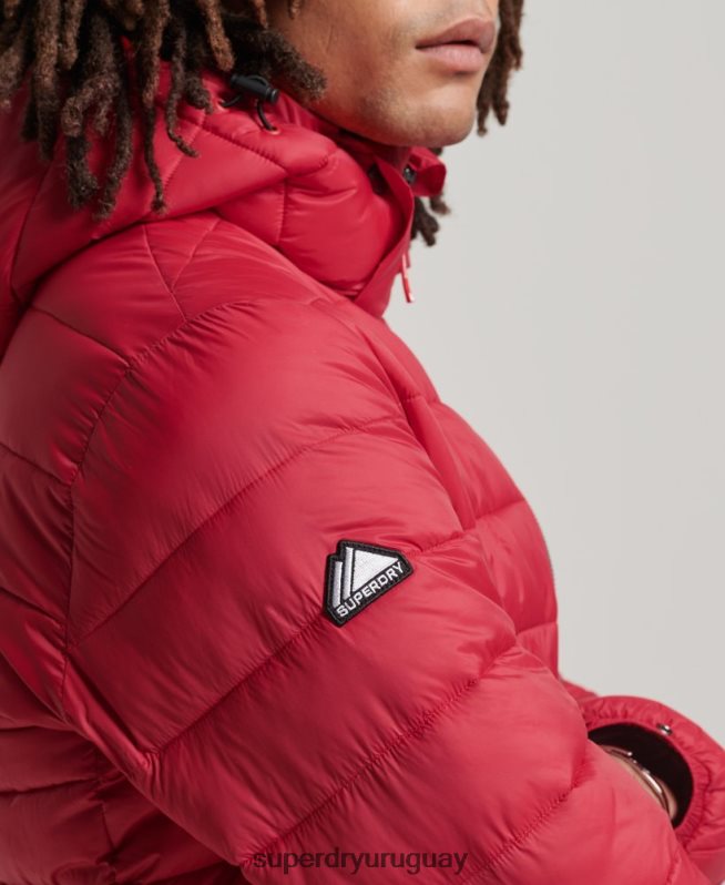 uy Superdry hombres chamarra acolchada clásica con capucha rojo DT2N8Z1041 ropa
