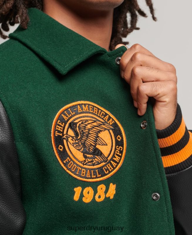 uy Superdry hombres chamarra bomber con parche del equipo universitario verde DT2N8Z933 ropa