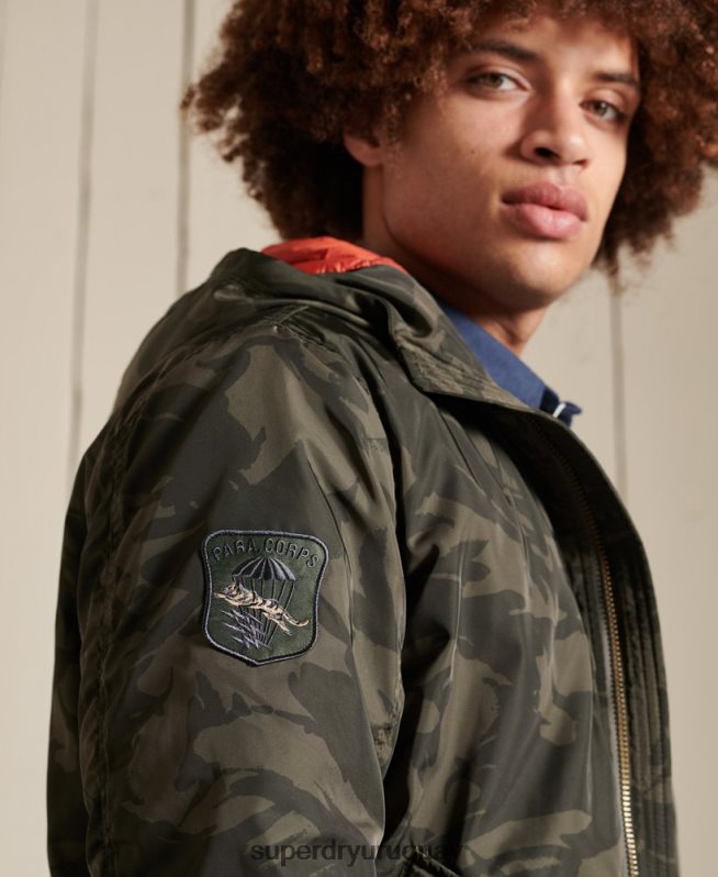 uy Superdry hombres chamarra bomber ma1 con capucha verde DT2N8Z4575 ropa