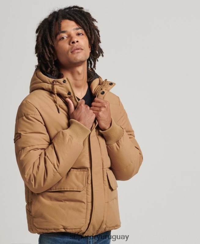 uy Superdry hombres chaqueta acolchada de montaña marrón DT2N8Z4467 ropa