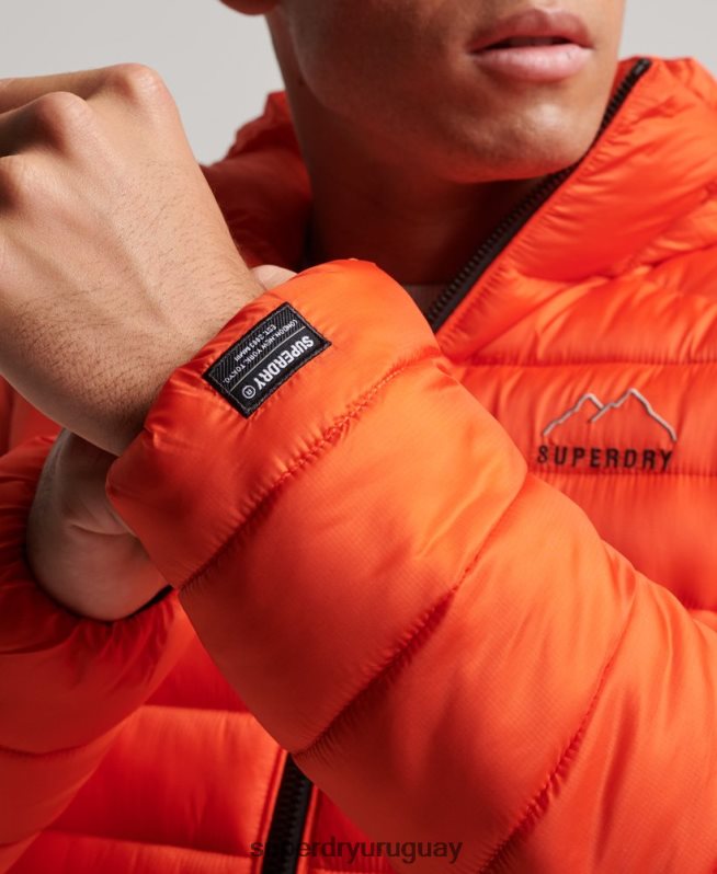 uy Superdry hombres chaqueta acolchada ligera naranja DT2N8Z923 ropa