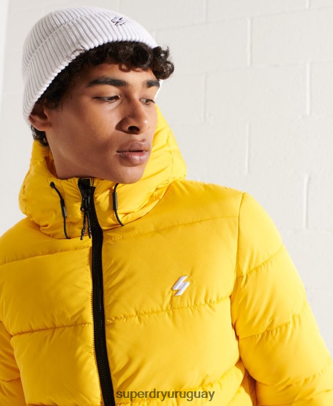 uy Superdry hombres chaqueta deportiva acolchada con capucha amarillo DT2N8Z1047 ropa