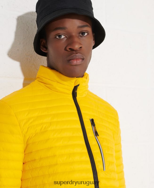 uy Superdry hombres chaqueta fuji plegable con microcolcha amarillo DT2N8Z1161 ropa