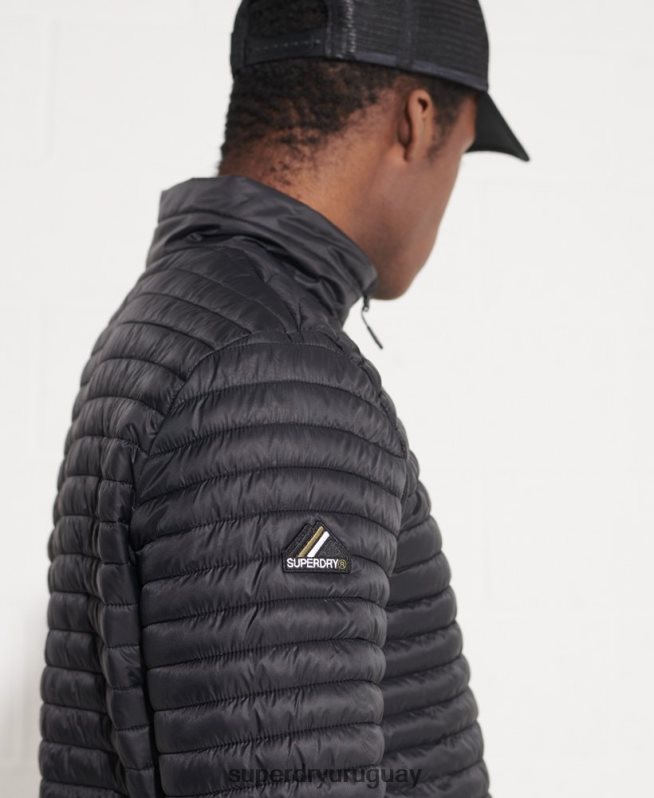 uy Superdry hombres chaqueta fuji plegable con microcolcha negro DT2N8Z1184 ropa