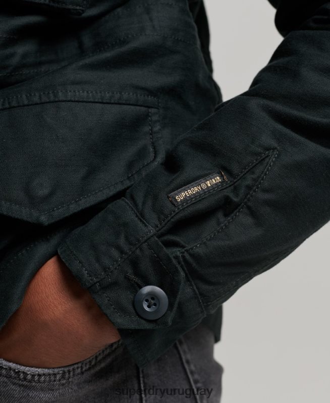 uy Superdry hombres chaqueta militar con forro de borreguito de campo m65 gris oscuro DT2N8Z4434 ropa