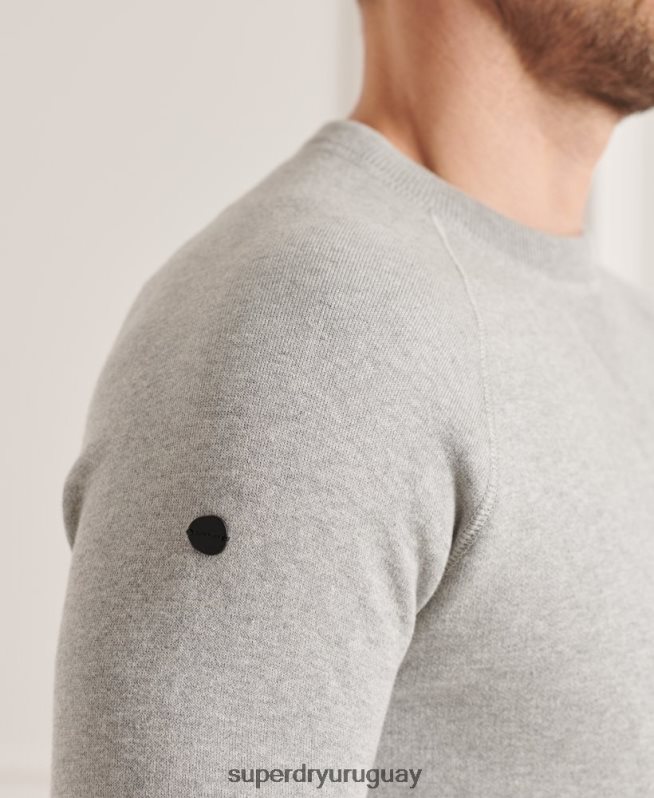 uy Superdry hombres jersey de cuello alto de Studios Essential gris claro DT2N8Z5293 ropa