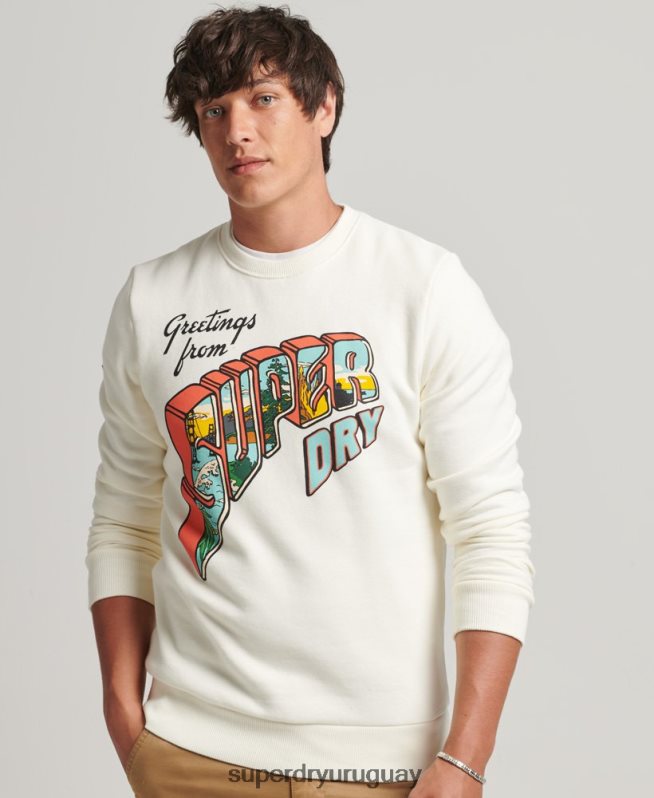 uy Superdry hombres sudadera con gráfico de postal de viaje crema DT2N8Z5141 ropa