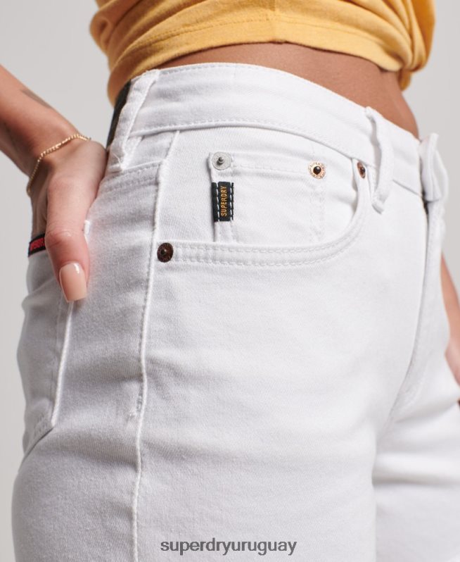 uy Superdry mujer shorts ajustados de tiro medio blanco DT2N8Z2153 ropa