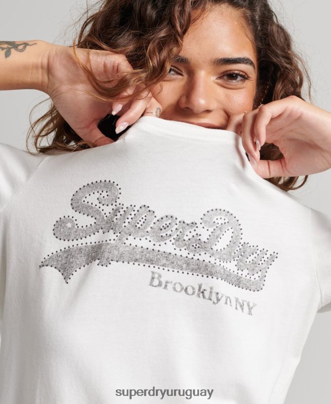 uy Superdry mujer playera con logo gráfico adornado crema DT2N8Z6188 ropa