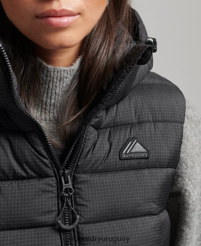 uy Superdry mujer chaleco acolchado clásico con capucha negro DT2N8Z3753 ropa