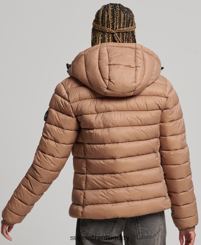 uy Superdry mujer chamarra acolchada clásica con capucha marrón DT2N8Z3686 ropa