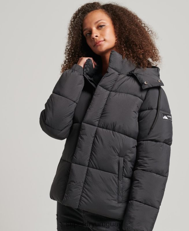 uy Superdry mujer chamarra capitonada con capucha negro DT2N8Z3575 ropa
