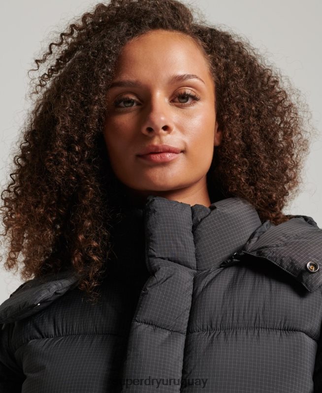 uy Superdry mujer chamarra capitonada con capucha negro DT2N8Z3575 ropa