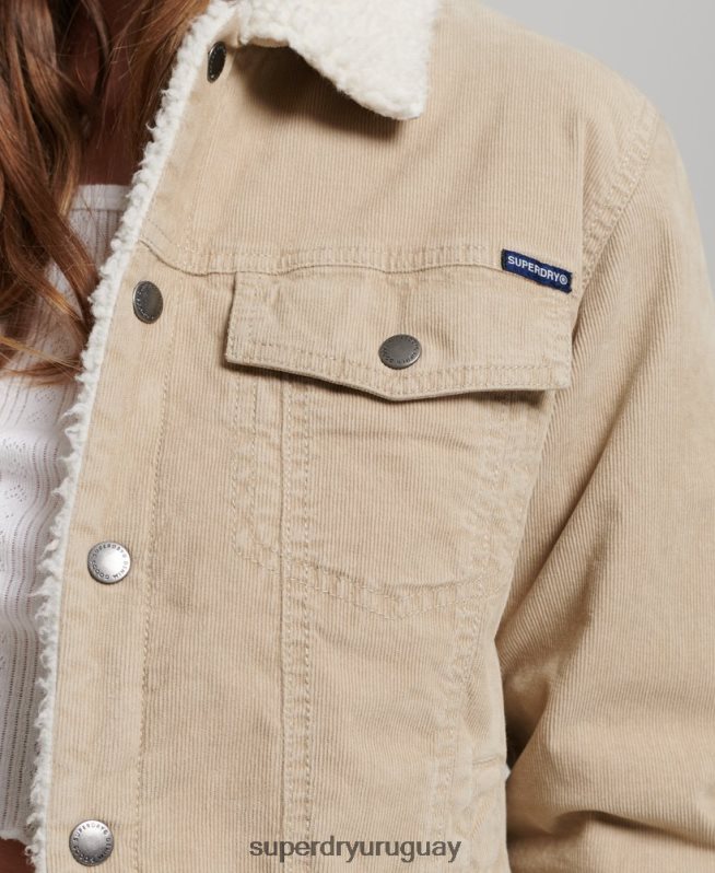 uy Superdry mujer chamarra estilo camionero de pana sherpa crema DT2N8Z5599 ropa