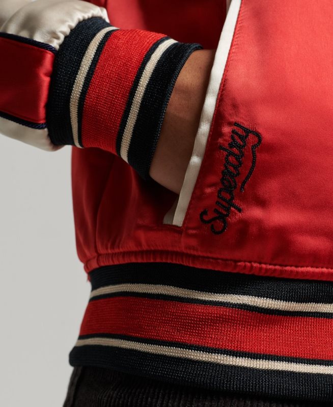 uy Superdry mujer chaqueta sukajan bordada vintage rojo DT2N8Z3517 ropa