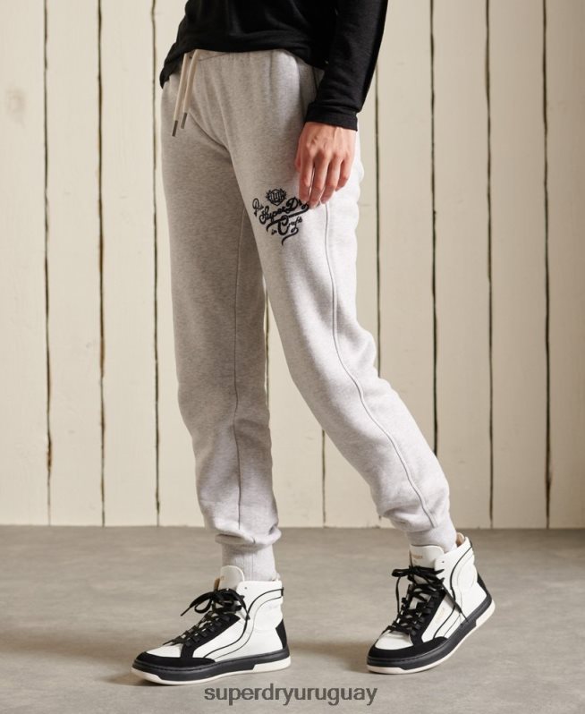 uy Superdry mujer orgullo en joggers artesanales gris claro DT2N8Z6613 ropa