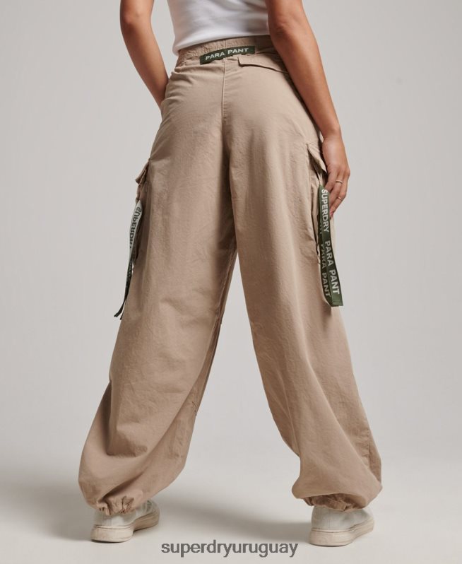 uy Superdry mujer pantalones holgados de paracaídas marrón DT2N8Z1961 ropa