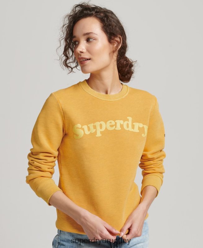 uy Superdry mujer sudadera cooper clásica con logo de los años 70 oro DT2N8Z5786 ropa