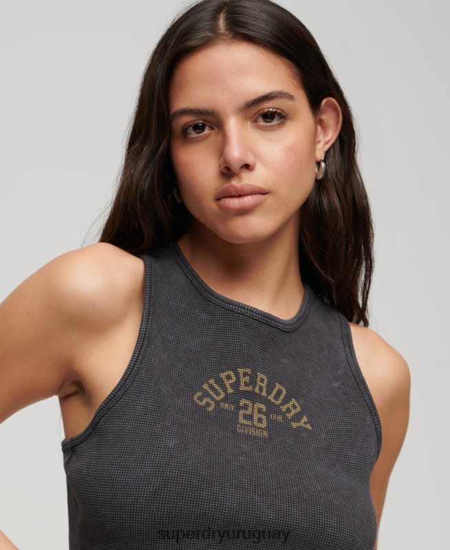 uy Superdry mujer Camiseta sin mangas corta con diseño waffle de Athletic Essentials gris oscuro DT2N8Z1960 ropa